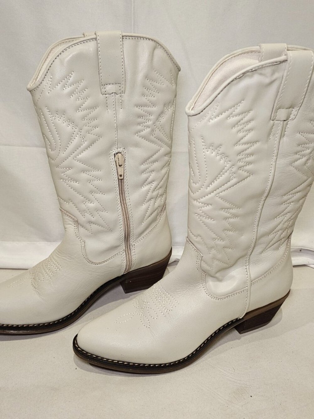 Steve Madden Hayward Boots White Leather Women's 8.5 Cowgirl Boho Western